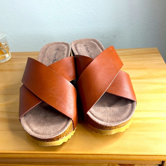 NEW Pierre Dumas Brown Platform Sandals Size 10 - Picture 2 of 4